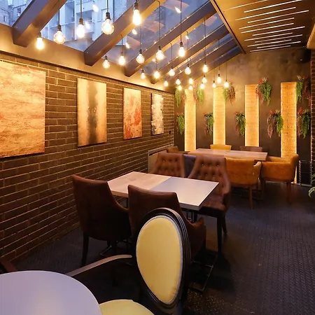 Hotel Passpartu Garni