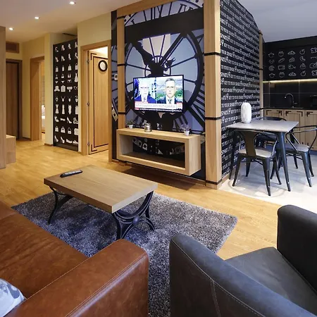 Hotel Passpartu Garni 4*